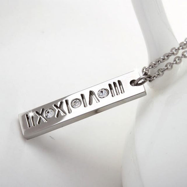 Roman Numeral Diamanté Rentangle Pendant